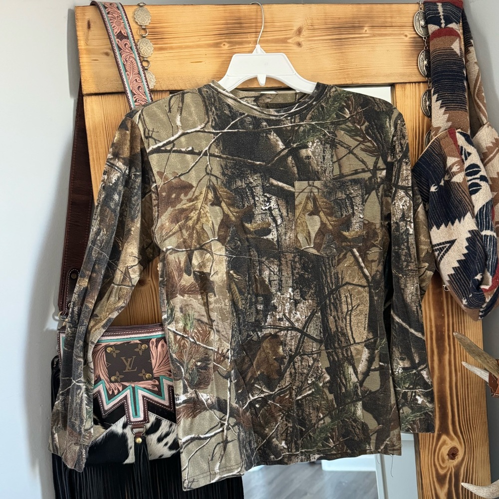 Realtree Camo Long Sleeve